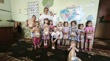 У межах проєкту "Ділимося хлібом" команда ГО "Простір ідей" завітала до села Миролюбівка