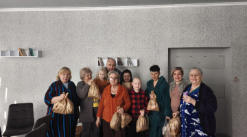 Там, де чекають: ще один теплий візит «Ділимося хлібом» до терцентру для ВПО