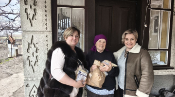 «Там, де чекають: історія поїздки проєкту “Ділимося хлібом” до Миролюбівки»   