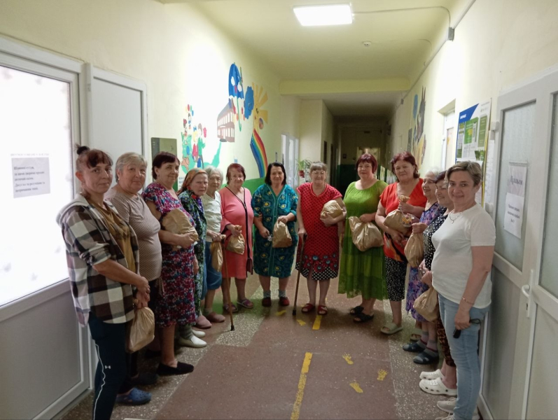 Спільний стіл, за яким незнайомі люди стають ближчими Олександрівка 23.07.2026 року